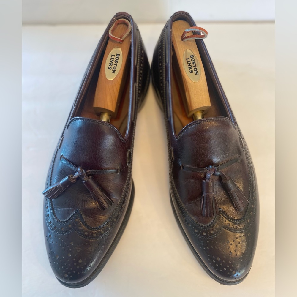 Allen Edmonds Deep Brown/Oxblood Tassel Manchester Loafers 9 1/2